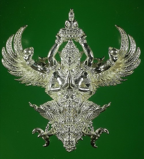 พญาครุฑ รุ่นราชันย์มหาเศรษฐี วัดครุฑธาราม พระนครศรีอยุธยา เนื้อเงินตัดบิล A  พิมพ์ใหญ่ ปี2562