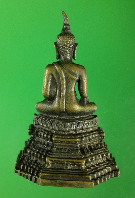 หลวงพ่อวัดไร่ขิง ปีลึก กริ่งหลุด