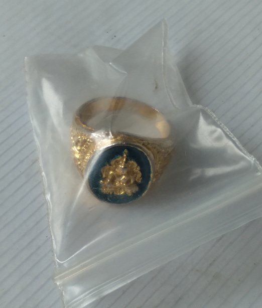 แหวนหลวงพ่อเพชร วัดท่าหลวง จ.พิจิตร