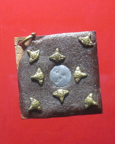 หนุมานแผลงฤทธิ์-ราหูพิชิตชัย ( กะลาตาเดียวแกะ ) หลวงปู่ทวี   วัดมะสง  นนทบุรี