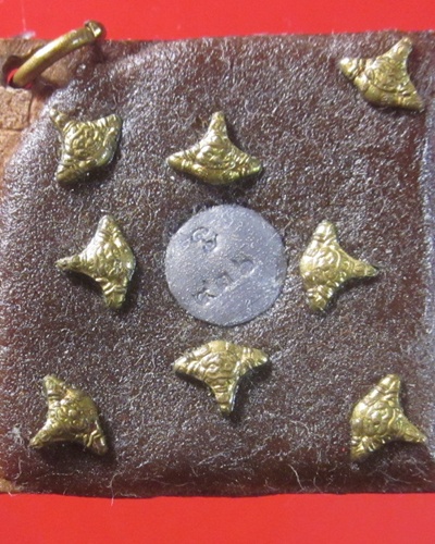 หนุมานแผลงฤทธิ์-ราหูพิชิตชัย ( กะลาตาเดียวแกะ ) หลวงปู่ทวี   วัดมะสง  นนทบุรี