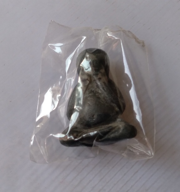 พระปิดตาเนื้อตะกั่วไม่ทราบที่