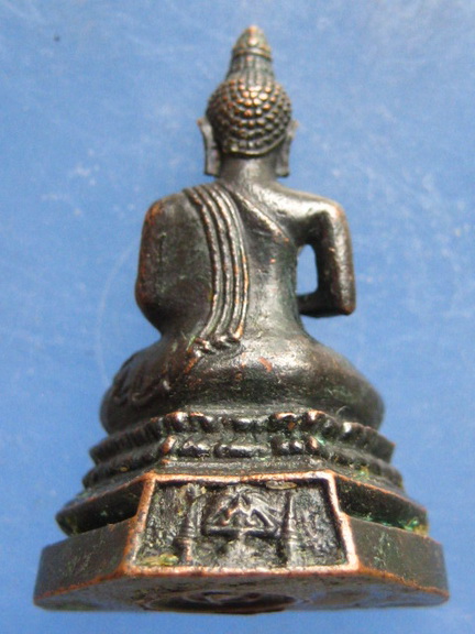 รูปหล่อ พระพุทธรัตนโกสินทร์ปิ่นเกล้า ปี2525