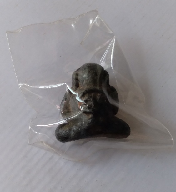 พระปิดตาเนื้อตะกั่วไม่ทราบที่