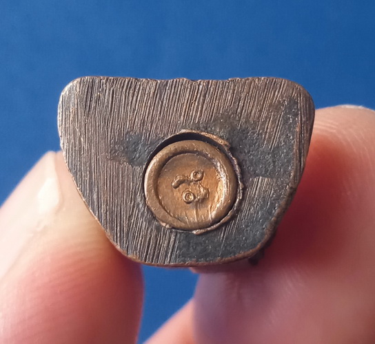 รูปหล่อ หลวงพ่อดำ วัดชนาธิการาม พังงา