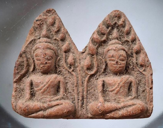 พระขุนแผนคู่ เนื้อดินเผา ไม่ทราบที่