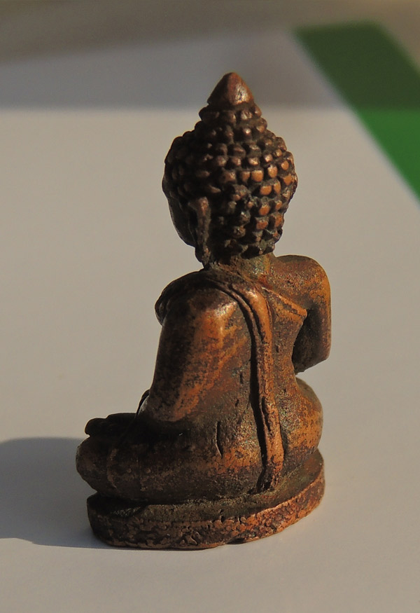 พระหล่อไม่ทราบที่ 