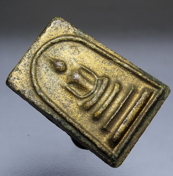 A529พระสมเด็จ เนื้อผง หลังยันต์ ทาบรอนทอง เก่าๆไม่ทราบที่