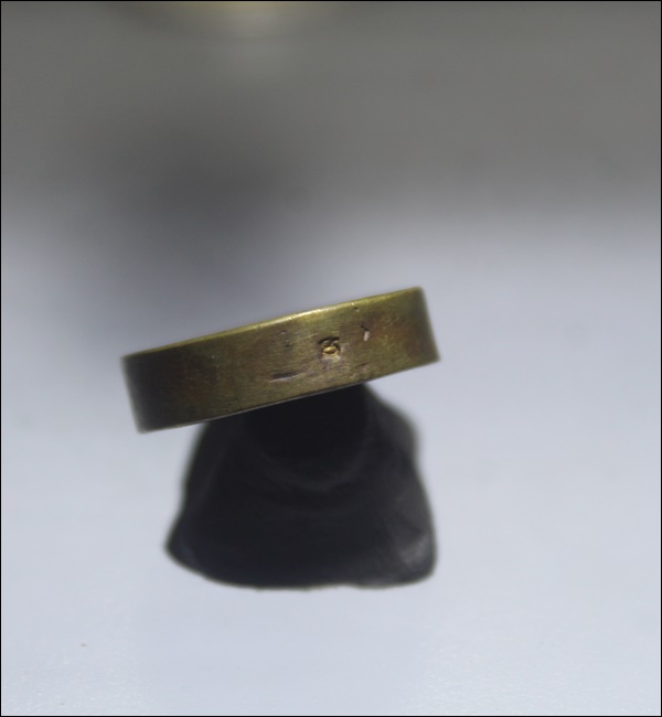 A152ล้อแม็กเล็กพระธรรมจักรหล่อปี39 หลวงพ่อมี วัดมารวิชัย เนื้อนวะ มีโค๊ดมะ 1โค๊ด สภาพสวยๆเดิมครับ