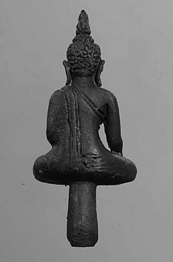 พระยอดธง หลวงปู่บุญ วัดทุ่งเหียง จ.ชลบุรี  ครบ6รอบ 72ปี พร้อมกล่องเดิมๆ