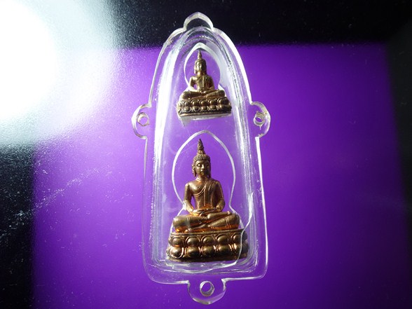 พระกริ่งรอยองค์ หลวงพ่อขาว รุ่น 109 ปี พ.บ. ปี 2551 ลพบุรี