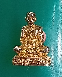 รูปหล่อรุ่นแรกหลวงพ่อพูน วัดกุ่ม จ.เพชรบุรี