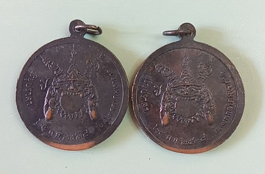 หลวงพ่อแย้มวัดตะเคียนหลังพระราหูจังหวัดนนทบุรี/เคาะเดียว