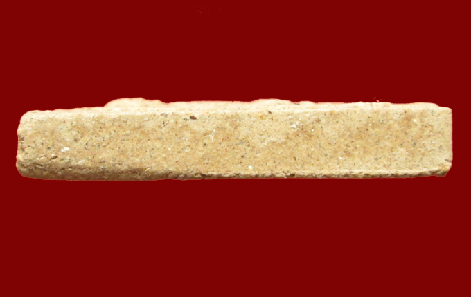 พระผงรุ่นแรก หลวงพ่อลออ วัดพรหมนิมิต  ผสมผผงฟ้าผ่าหลวงพ่อพรหม 