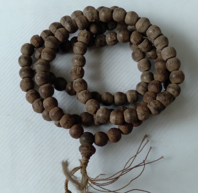 สร้อยประคำไม้เก่าไม่ทราบที่