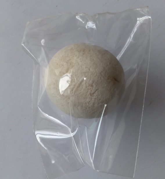 ลูกอมเนื้อผงกรรมฐานหลวงปู่ดู่ วัดสะแก จ.อยุธยา