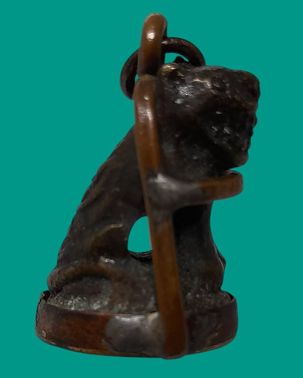 เสือหลวงพ่อปาน วัดมงคลโคธาวาส (วัดบางเหี้ย) จ.สมุทรปราการ ปี 2527 เนื้อนวะโลหะ