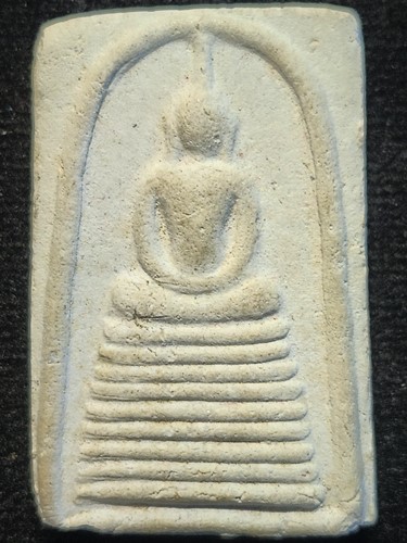 วัดเกษไชโย อ่างทอง พระสมเด็จ พิมพ์ฐาน 9 ชั้น รุ่นประวัติศาสตร์ ปี 2531  
