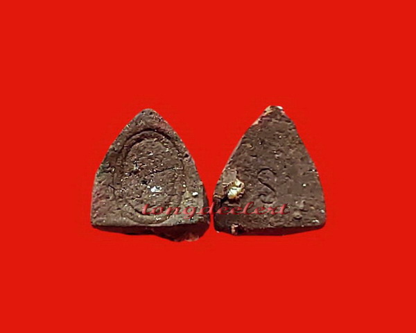 พระปิดตากิมจ๊อ หลวงพ่ออุตตมะ วัดวังก์วิเวการาม จ.กาญจนบุรี เนื้อว่าน พิมพ์จิ๋ว หายาก สวยมากค่ะ