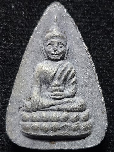 พระพุทโธน้อย ผสมมวลสารพระผงของ แม่ชีบุญเรือน  วัดสารนาถธรรมาร าม ระยอง ปี 2516 พิมพ์ใหญ่ 