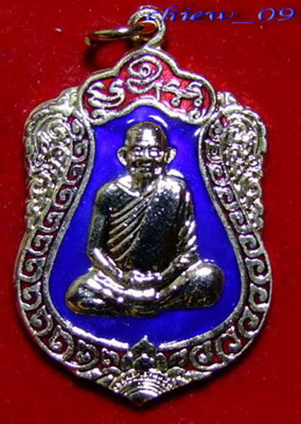 ลป.คร่ำ..พิมพ์เสมา กะไหล่ทองลงยา รุ่นสร้างเจดีย์ ปี 38 กล่องเดิม