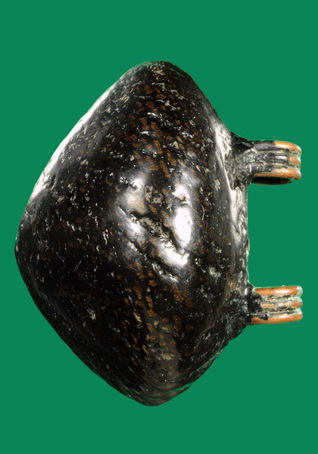 เบี้ยแก้สามห่วง หลวงปู่เพิ่มรักแดงๆ