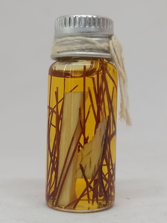 น้ำมันบรมครู กาจับหลัก พ่อท่านเขียว @ พ่อท่านแสง