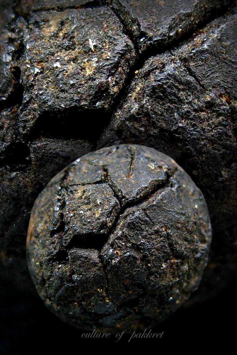 ลูกอมครั่ง หลวงพ่อทองสุข วัดโตนดหลวง (491)