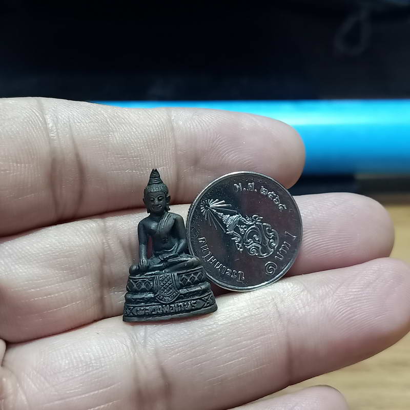 1-323 w4-รุ่นมหาลาภ เจริญดี หลวงพ่อเกษร วัดท่าพระ กทม. ปี 2535 เนื้อทองแดง อุดกริ่งดังดี กล่องเดิม