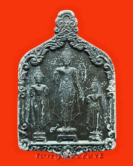 เหรียญพระร่วงฤทธิโรจน์ หลวงพ่อเล็ก วัดสันติคีรีศรีบรมธาตุ(วัดเขาดิน) จ.กาญจนบุรี เนื้อตะกั่วค่ะ