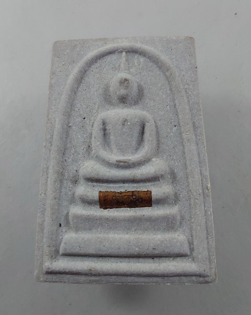 " พระสมเด็จ มงคล 9 รอบ อายุ 108 ปี หลวงปู่เปลื้อง วัดลาดยาว จ.นครสวรรค์ ฝังตะกรุด หน้า-หลัง ติดจีวร 