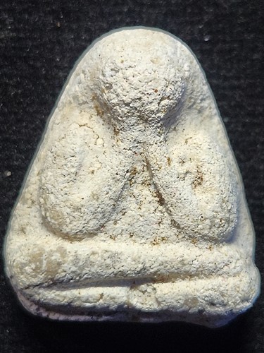 วัดสะพานสูง กรุงเทพ พระปิดตาหลังยันต์ หลวงพ่อเชื้อ (อาจารย์เชื้อ หนูเพชร)  ปี 2505