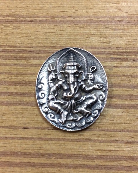 เหรียญพระพิฆเนศ รุ่นแรก กรมศิลปากร ปี40 เนื้อเงิน