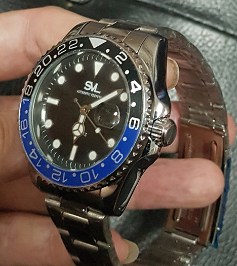 นาฬิกา SVL Authentic Perpetual ขอบดำ-น้ำเงิน หน้าดำ มีวันที่ ของใหม่ ทรงสวยยอดนิยม น้ำหนักกำลังดี