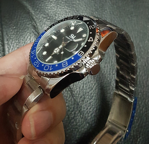 นาฬิกา SVL Authentic Perpetual ขอบดำ-น้ำเงิน หน้าดำ มีวันที่ ของใหม่ ทรงสวยยอดนิยม น้ำหนักกำลังดี