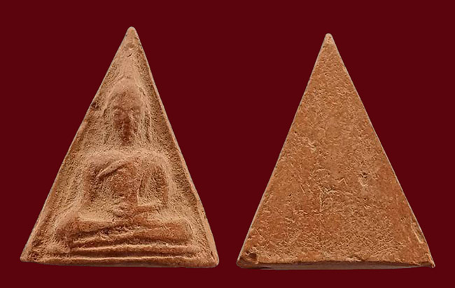 นางพญาเนื้อดินเผา ไม่ทราบที่ เคาะเดียว