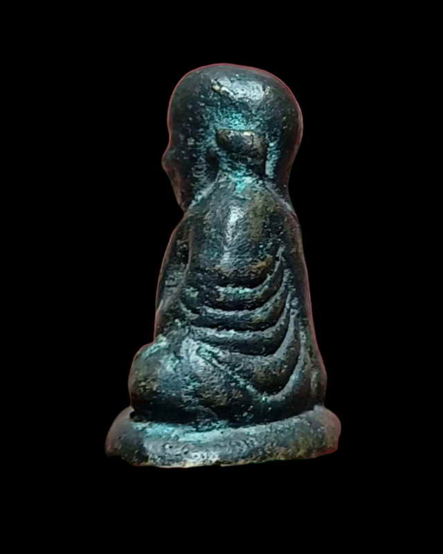 หลวงพ่อเงิน วัดบางคลาน รุ่นปืนแตก ปี2528 พิมพ์เศียรโตบาตร