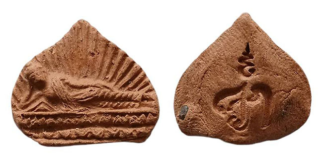 พระนอน รุ่นสร้างพระมหาเจดีย์ วัดบางพลีใหญ่กลาง สมุทรปราการ ปี 2549 เคาะเดียว