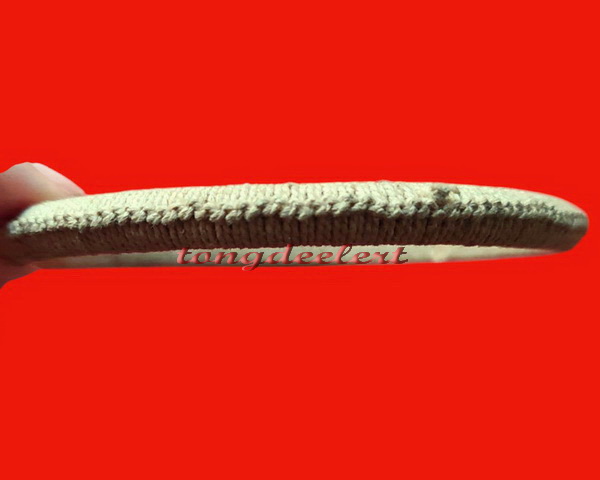 มงคลแขนหวายถักเชือกลงอาคม หลวงพ่อเกลี้ยง วัดเขาใหญ่ จ.กาญจนบุรี ของดีที่หายากมาก ๆ ค่ะ