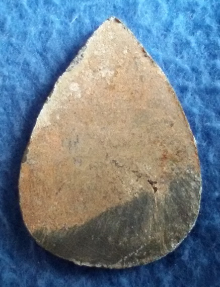 พระท่ากระดานกลีบบัว หลวงพ่อนารถ วัดศรีโลหะราษฏร์บำรุง จ. กาญจนบุรี พ.ศ. 2520