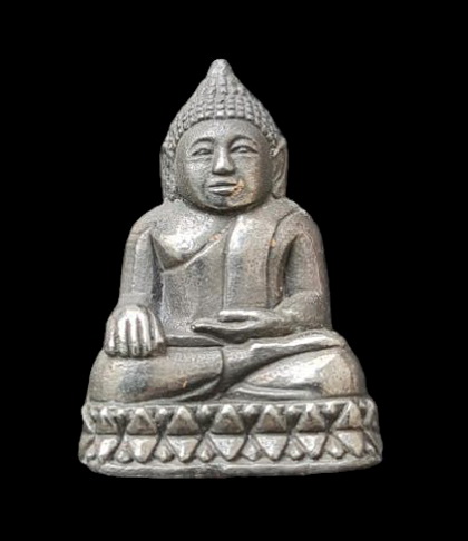 พระกริ่งเล็ก ลพ.สำเร็จศักดิ์สิทธิ์ ๖๔..เมฆพัดอุดผงใต้ฐาน (รายละเอียดในโพสต์)..วัดตลิ่งชัน สระบุรี