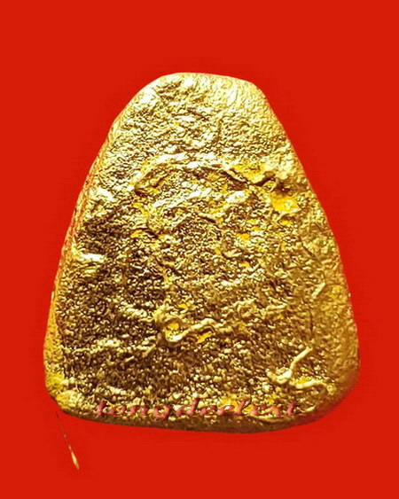 พระปิดตา หลวงพ่อเล็ก วัดสันติคิรีศรีบรมธาตุ(วัดเขาดิน) จ.กาญจนบุรี พิมพ์กรรมการปิดทองเดิม สวยมากค่ะ