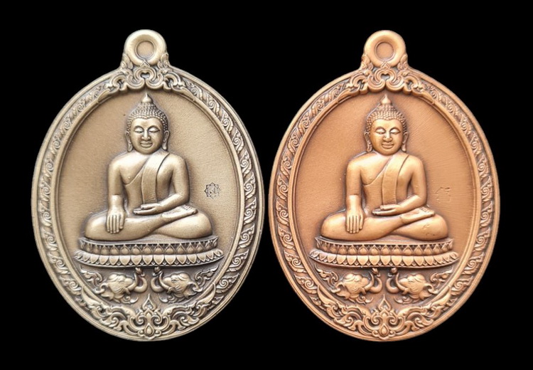 เคาะแรกแดง..ลพ.สำเร็จศักดิ์สิทธิ์ ๖๓..ชุบซาติน ๒ เหรียญ (รายละเอียดในโพสต์)..วัดหนองสะเดา สระบุรี 