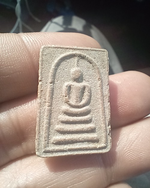 พระสมเด็จหลังยันต์ไม่ทราบที่ เคาะเดียว