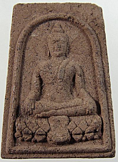 ๒๐ พระพุทธ หลังพระธาตุพนม เนื้อผง