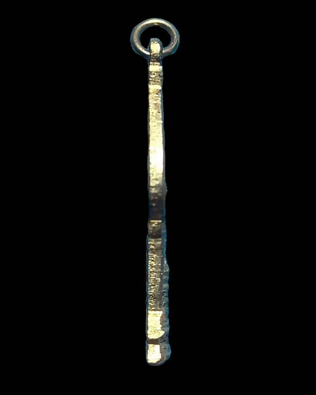 เหรียญพระนิรันตรายปี2518เนื้อทองแดงกะไหล่ทองหลวงปู่โต้ะเสกคับ เสด็เนื้อทองแดงกะไหล่ทองหลวงปู่โต้ะเสก