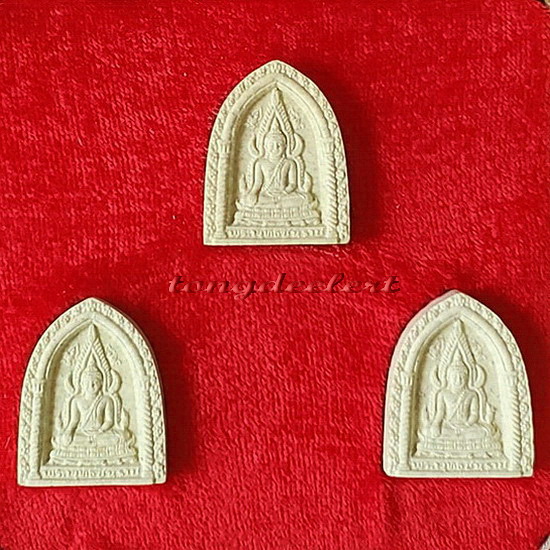 พระพุทธชินราช ญสส. สมเด็จพระญาณสังวรฯ วัดบวรนิเวศฯ รุ่นบารมี ปี 2533 สวยมากค่ะ