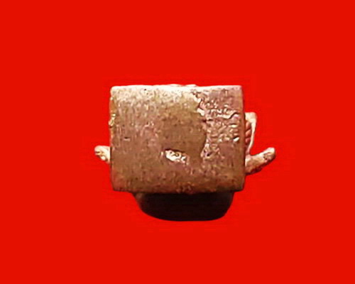 รูปหล่อท้าวเวสสุวรรณ พระอาจารย์อิฏฐ์ วัดจุฬามณี จ.สุมทรสงคราม สวยมากค่ะ