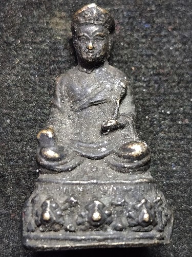 พระกริ่งไต่ฮงกง สมทบทุนสร้างโรงพยาบาลหัวเฉียว ปี 22