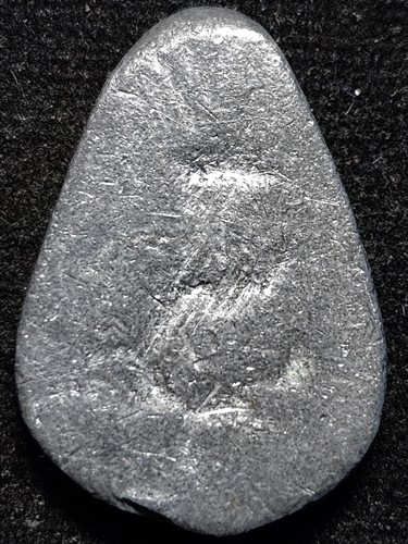 วัดสัตหีบ ชลบุรี พระพุทธกลีบบัว หลวงพ่ออี๋  เนื้อตะกั่ว